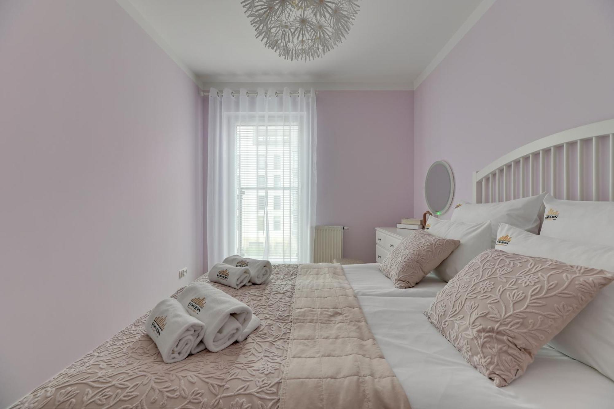 Chmielna Park - City Center & Parking By Downtown Apartments Gdansk Oda fotoğraf